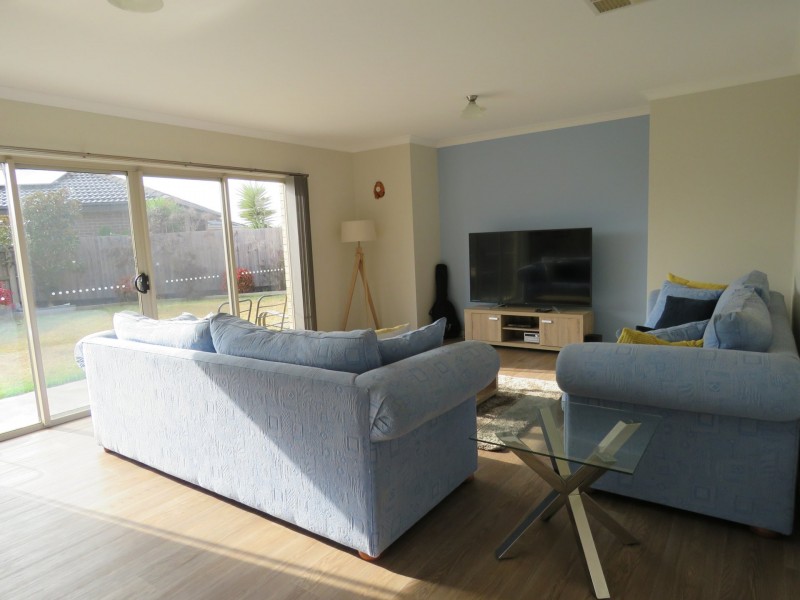 20 The Crescent, Eagle Point VIC 3878