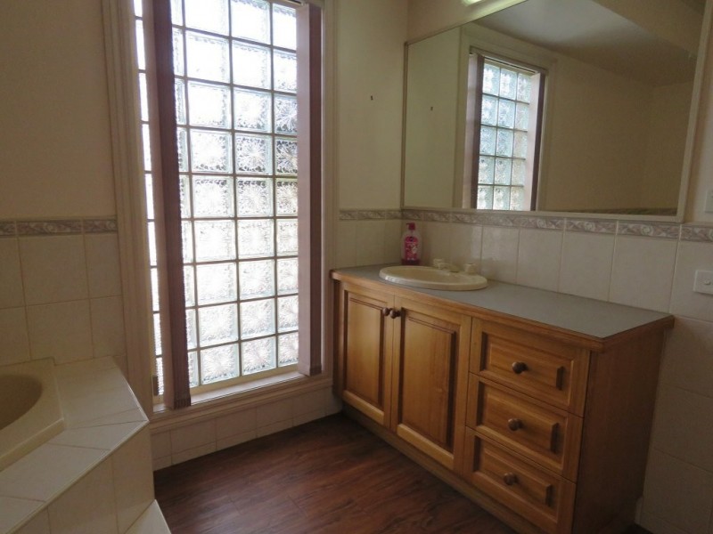 6 Midway Avenue, Newlands Arm VIC 3875