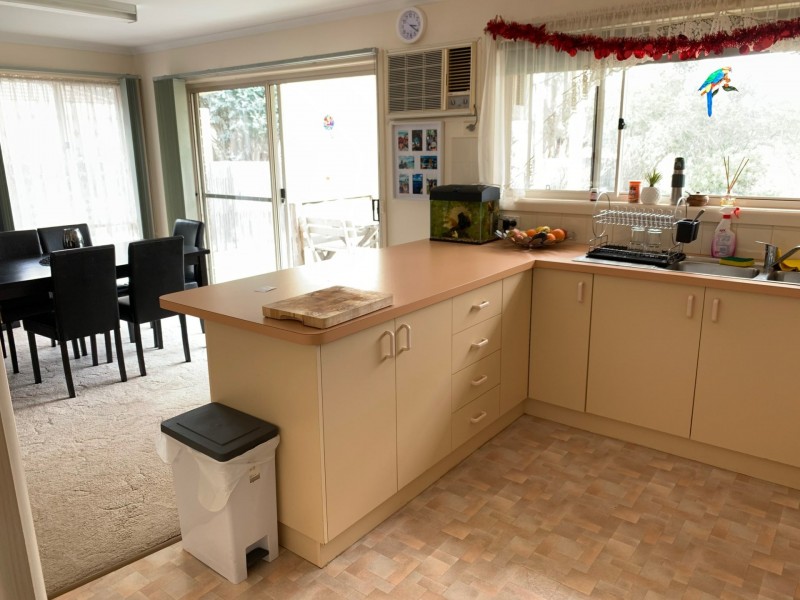 98 Newlands Drive, Paynesville VIC 3880