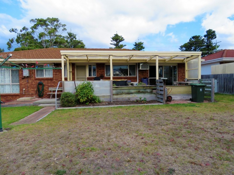 98 Newlands Drive, Paynesville VIC 3880