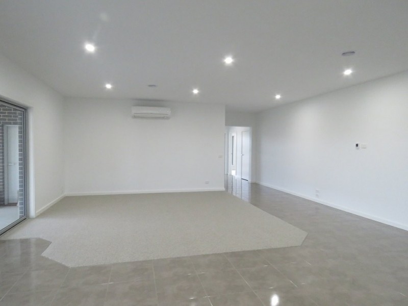 25 Eagle Bay Terrace, Eagle Point VIC 3878