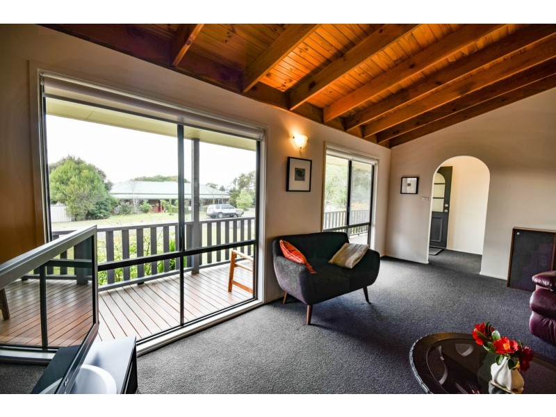 10 Acrux Drive, Newlands Arm VIC 3875