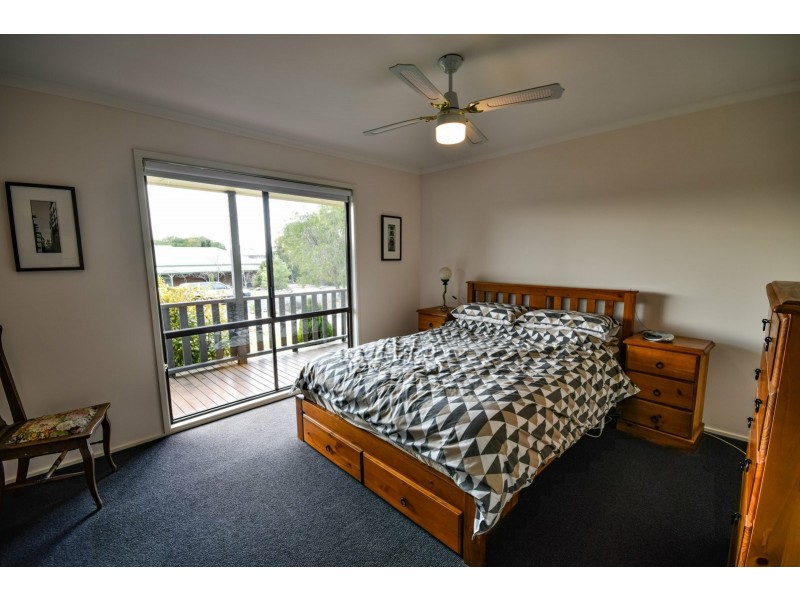 10 Acrux Drive, Newlands Arm VIC 3875