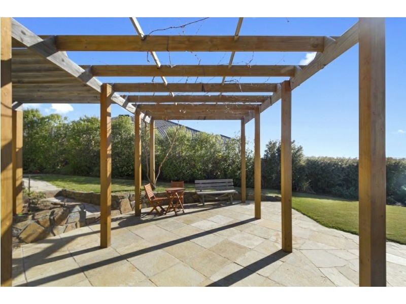 26 Eagle Bay Terrace, Eagle Bay Village, Paynesville VIC 3880