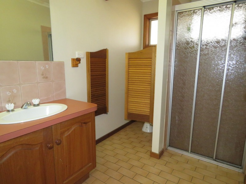 Unit 2/103 Main Road, Paynesville VIC 3880