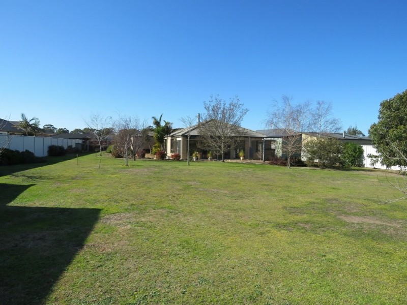 5 Riviera Close, Paynesville VIC 3880