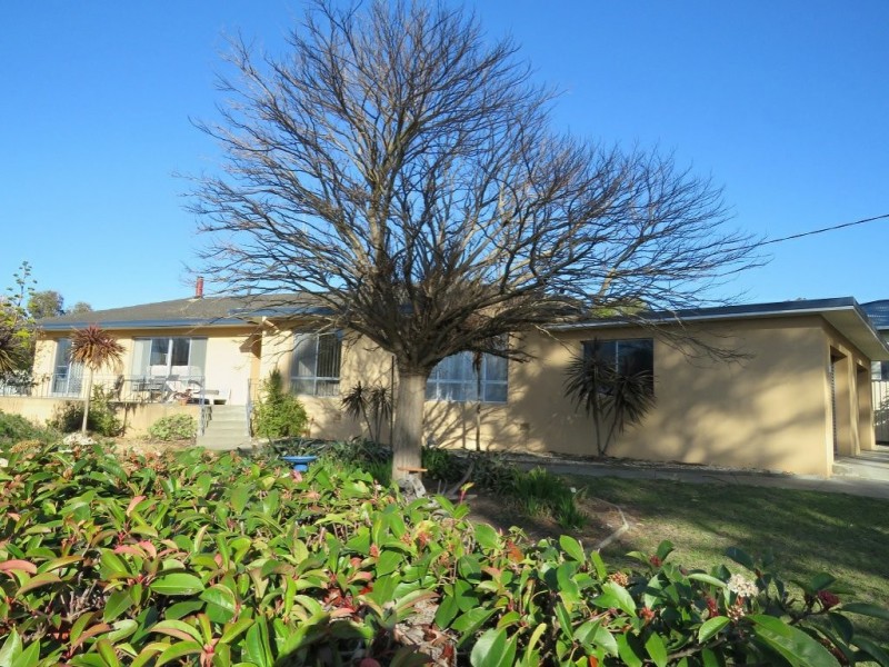 35 School Road, Eagle Point VIC 3878