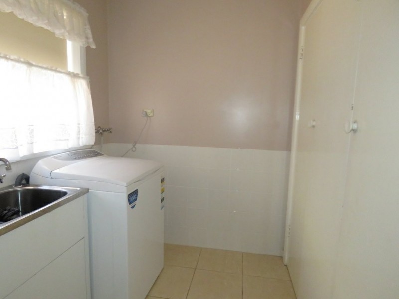 35 School Road, Eagle Point VIC 3878