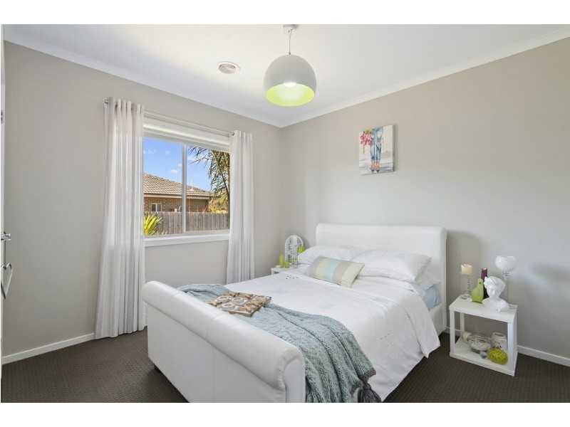 7 Magnolia Way, Paynesville VIC 3880