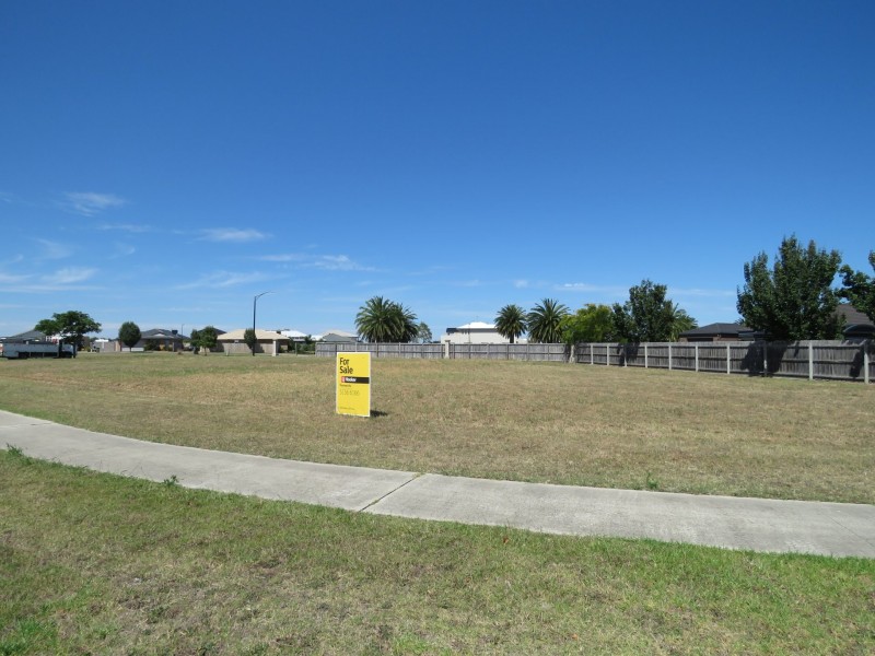 26 Sunset Boulevard, Eagle Point VIC 3878