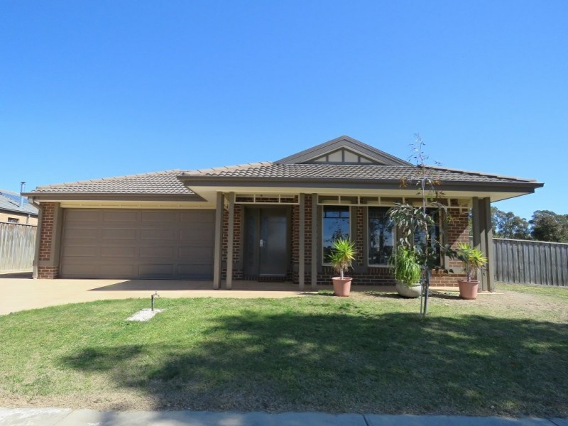 12 Coast Avenue, Paynesville VIC 3880