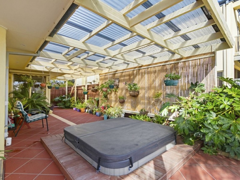 18 Aquarius Way, Paynesville VIC 3880