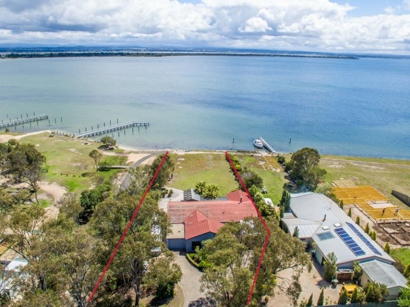 2 Green Court, Eagle Point VIC 3878