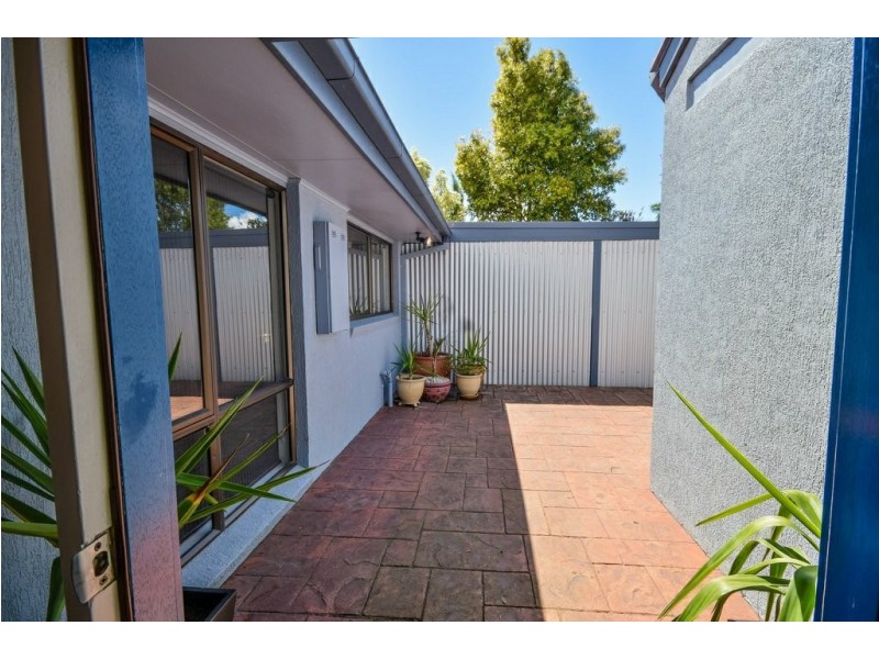 2 Green Court, Eagle Point VIC 3878
