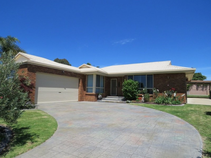 20 Schooner Terrace, Paynesville VIC 3880