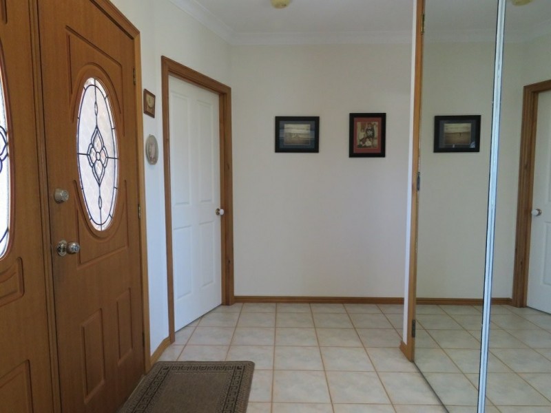 20 Schooner Terrace, Paynesville VIC 3880