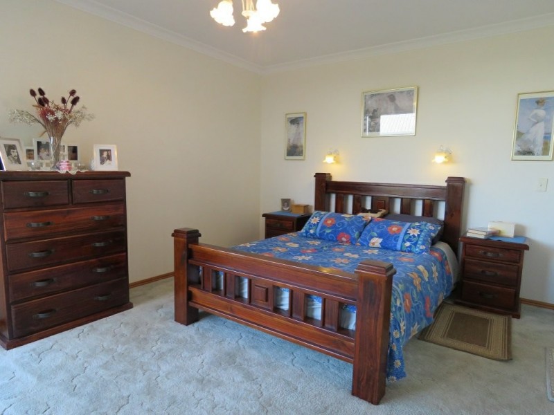 20 Schooner Terrace, Paynesville VIC 3880