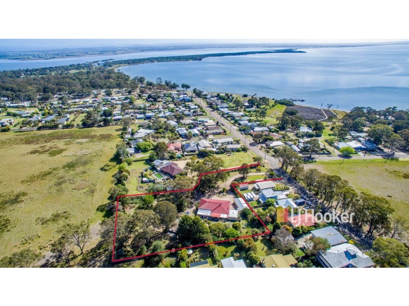 4 Tait Street, Eagle Point VIC 3878