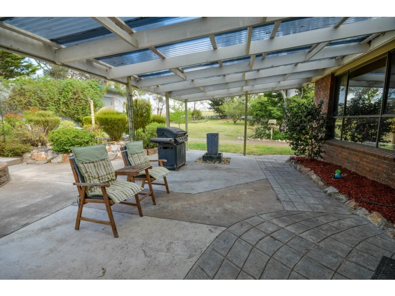 4 Tait Street, Eagle Point VIC 3878