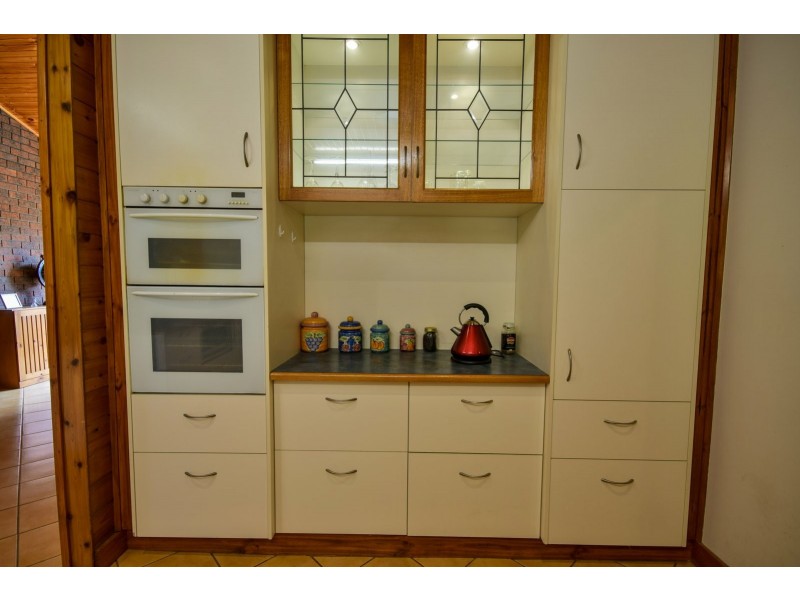 4 Tait Street, Eagle Point VIC 3878