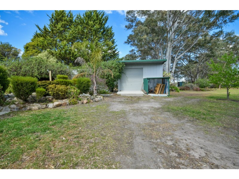 4 Tait Street, Eagle Point VIC 3878