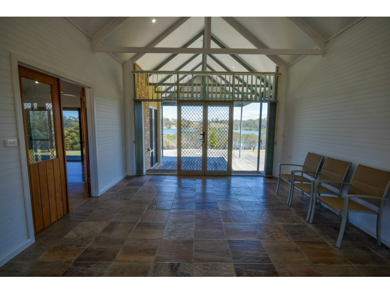 13 Mallard Close, Newlands Arm VIC 3875