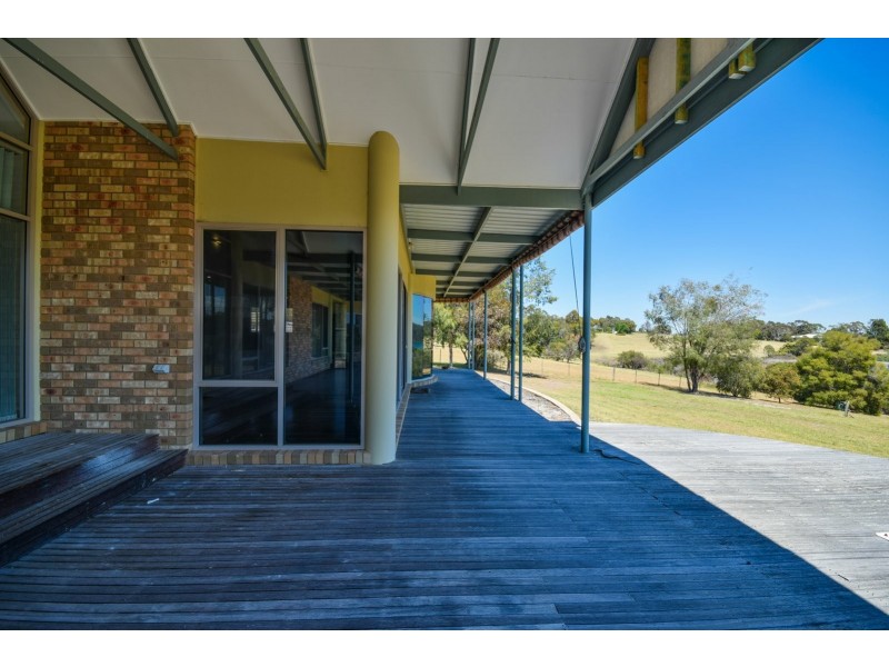 13 Mallard Close, Newlands Arm VIC 3875