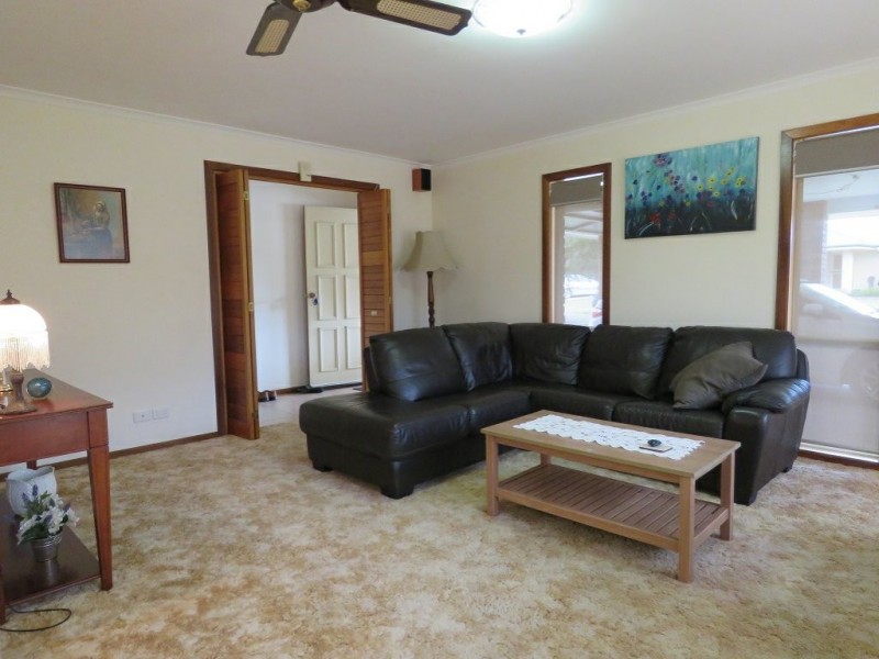 1 Callistemon Court, Paynesville VIC 3880