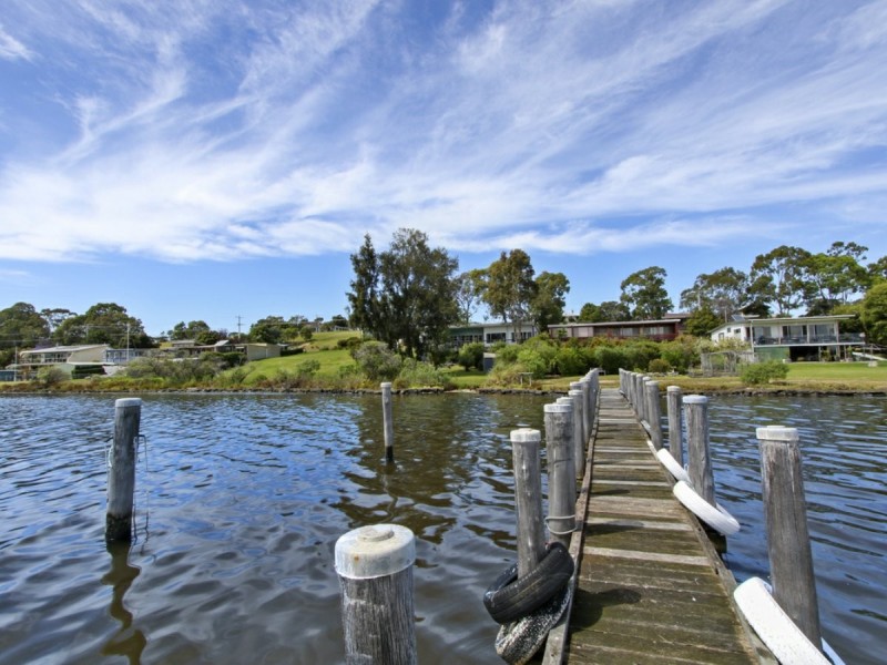 181 Bay Road, Eagle Point VIC 3878