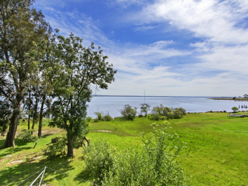181 Bay Road, Eagle Point VIC 3878