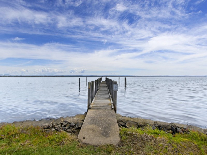 181 Bay Road, Eagle Point VIC 3878