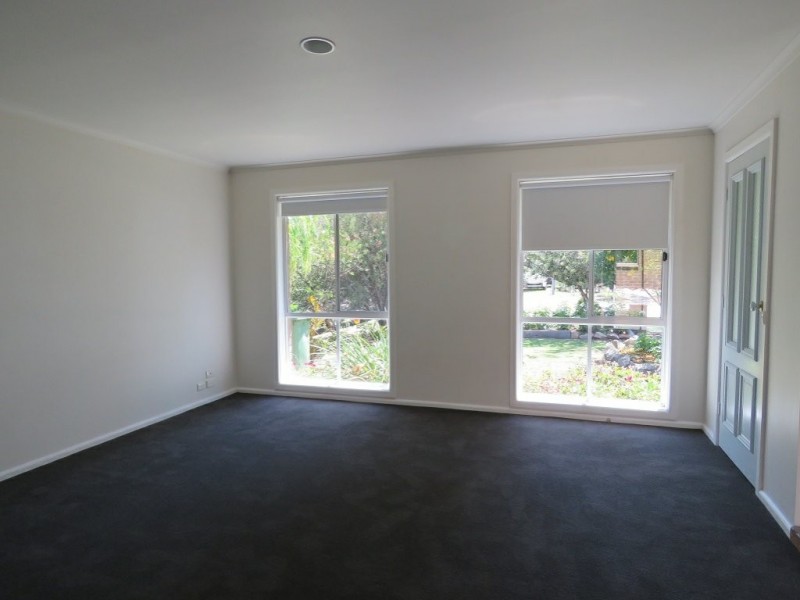 35 Sixth Avenue, Raymond Island VIC 3880