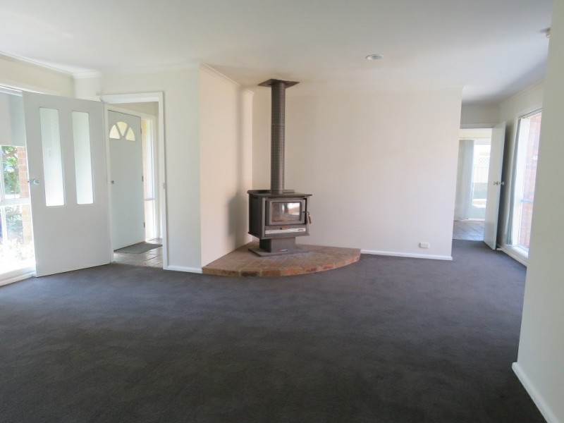 35 Sixth Avenue, Raymond Island VIC 3880