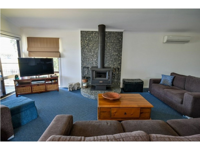 89 Slip Road, Paynesville VIC 3880