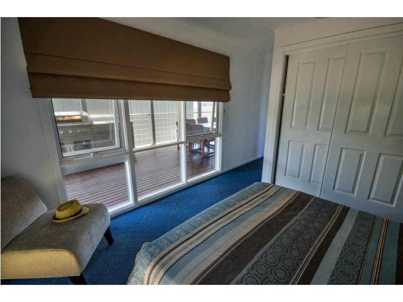 89 Slip Road, Paynesville VIC 3880