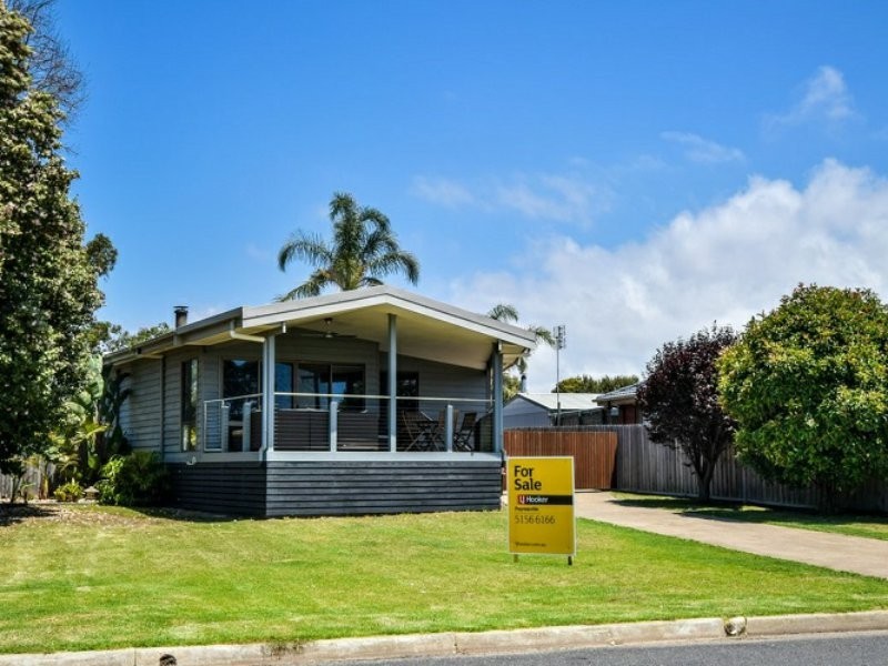 89 Slip Road, Paynesville VIC 3880