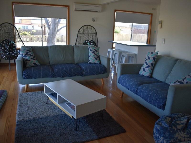101 Bay Road, Eagle Point VIC 3878