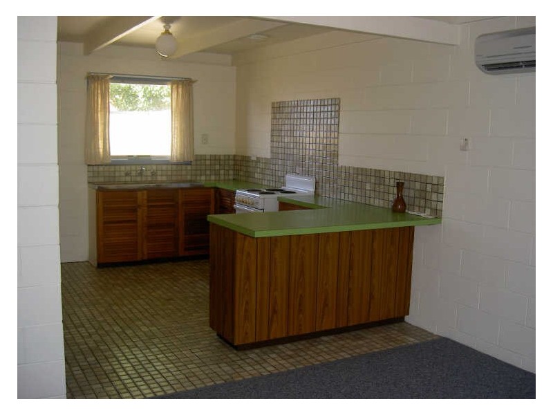 Unit 2/84 Main Road, Paynesville VIC 3880