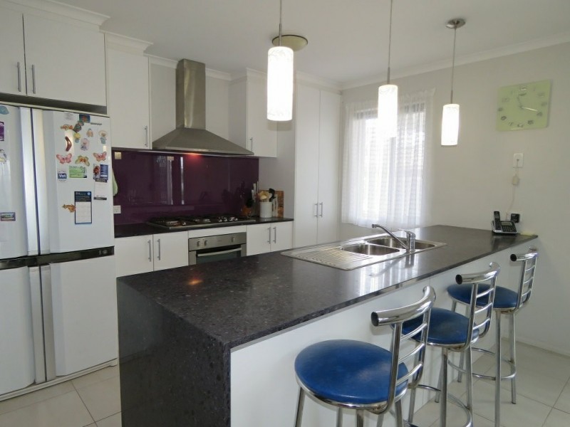 15 Smallman Court, Paynesville VIC 3880