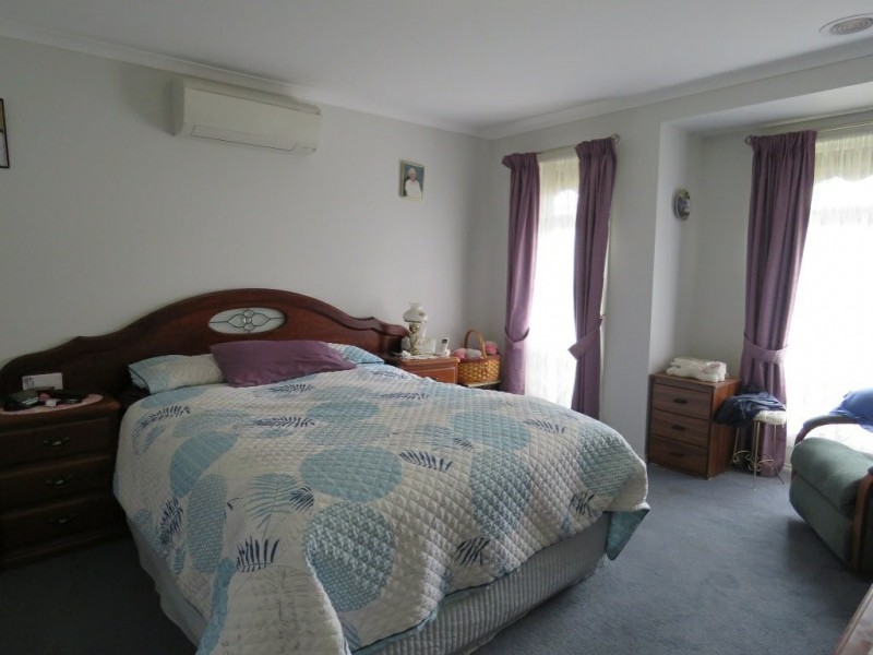 15 Smallman Court, Paynesville VIC 3880