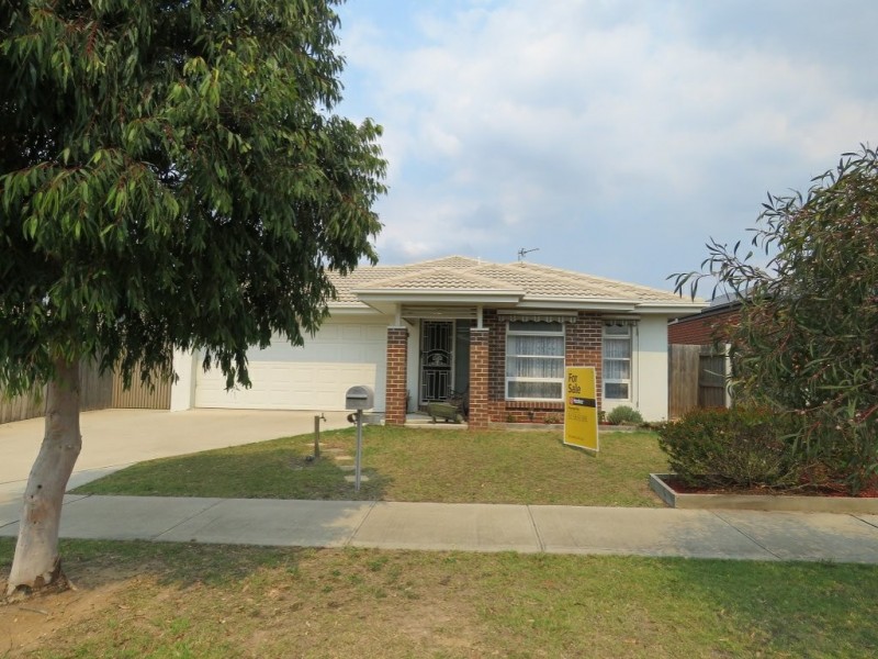 15 Smallman Court, Paynesville VIC 3880