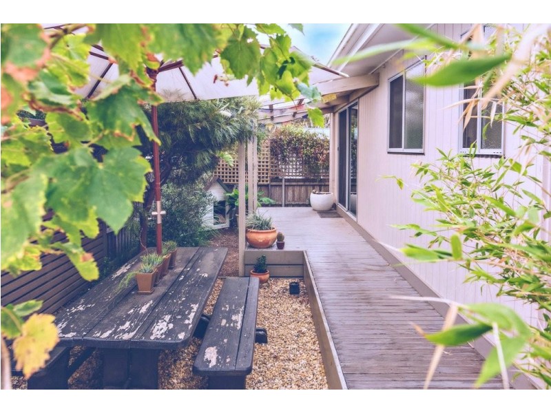 39 Toonalook Parade, Paynesville VIC 3880