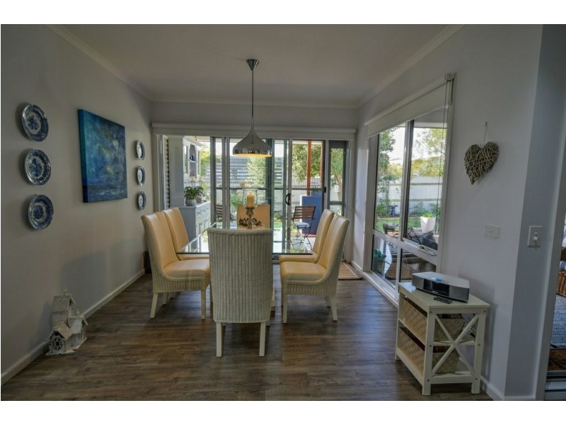 2 Government Road, Paynesville VIC 3880