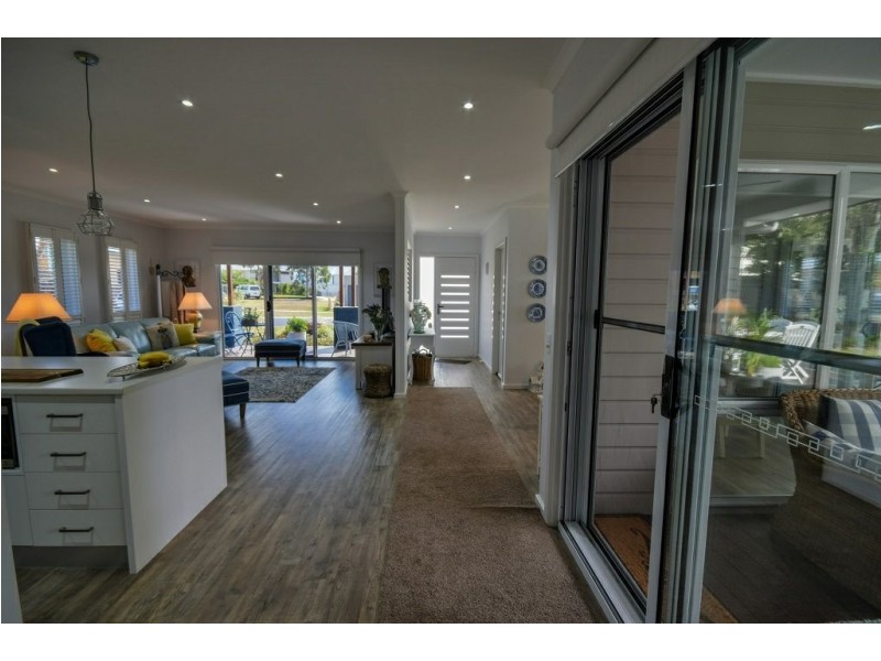 2 Government Road, Paynesville VIC 3880