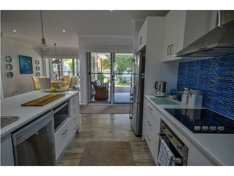 2 Government Road, Paynesville VIC 3880