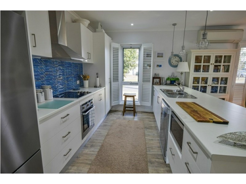 2 Government Road, Paynesville VIC 3880