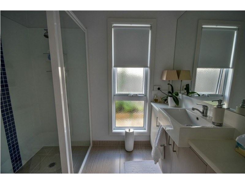 2 Government Road, Paynesville VIC 3880