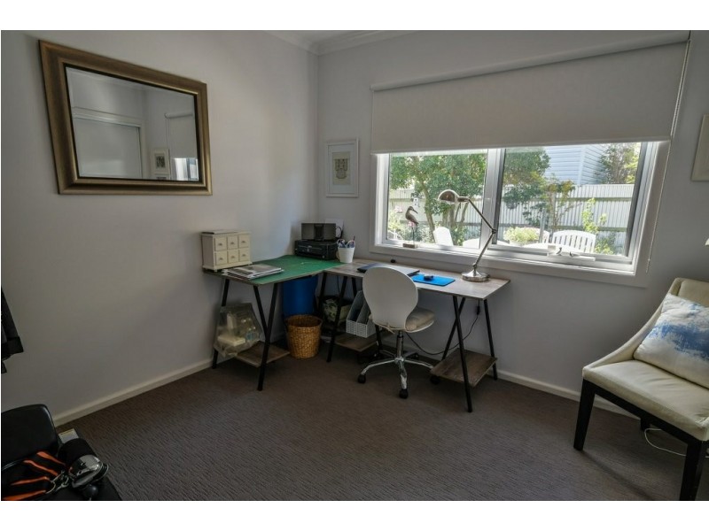 2 Government Road, Paynesville VIC 3880