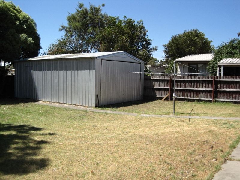 4 Parkwood Close, Paynesville VIC 3880