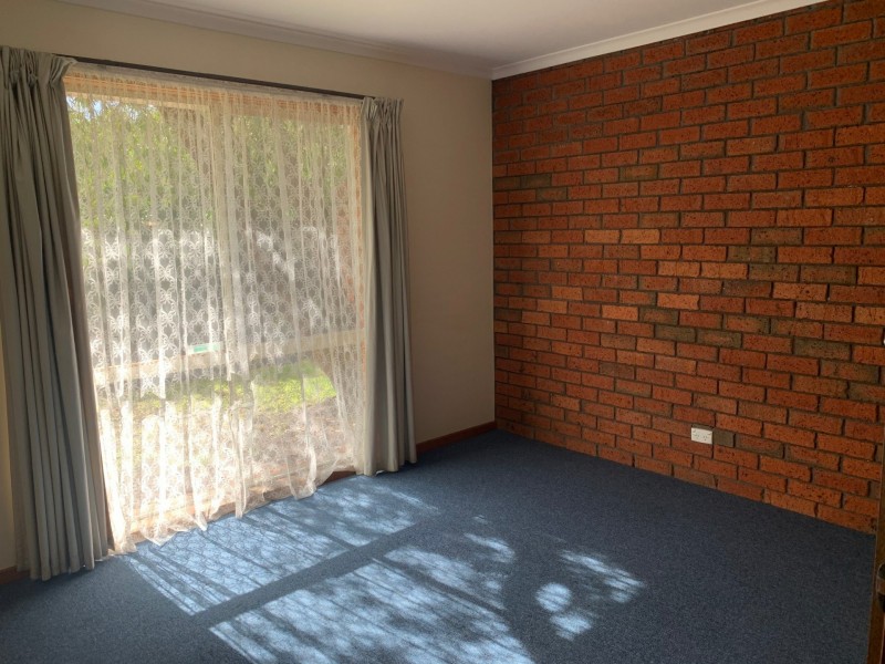 Unit 2/34 Cumming Street, Paynesville VIC 3880
